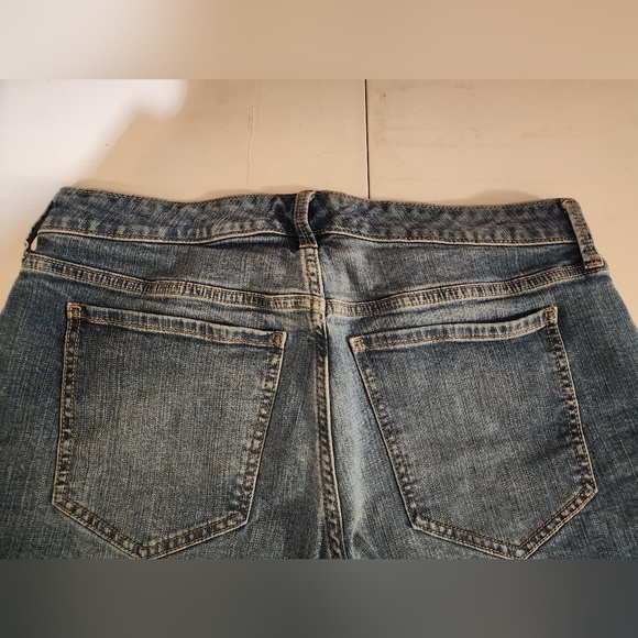 Torrid Women's High-Waisted Demin Shorts - Picture 4 of 8